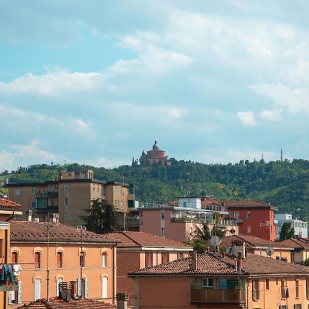 Appartamento Accogliente Con Vista San Luca Bologna Exteriör bild